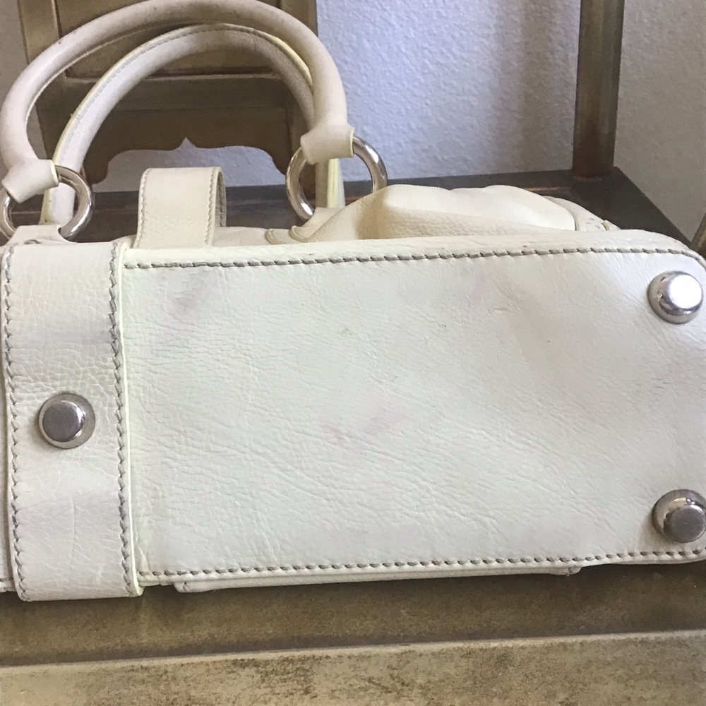 Handbag - Picture 4 of 7